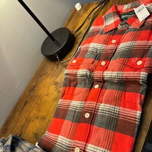 American eagle long sleeve shirt